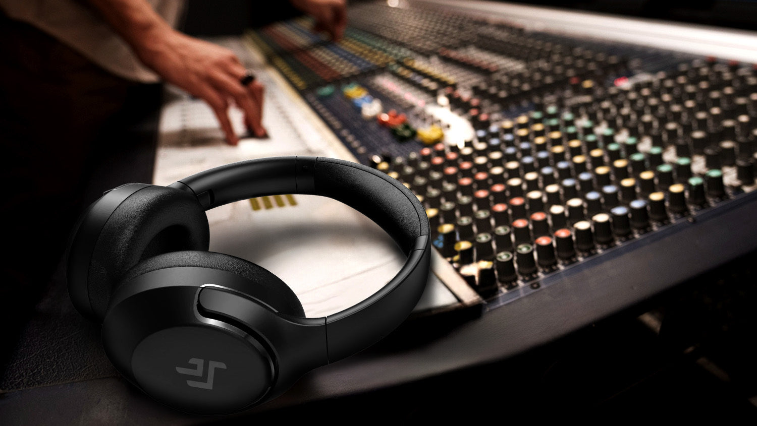 From Studio to Your Ears: The Crossbeats Approach to Studio-Quality Audio