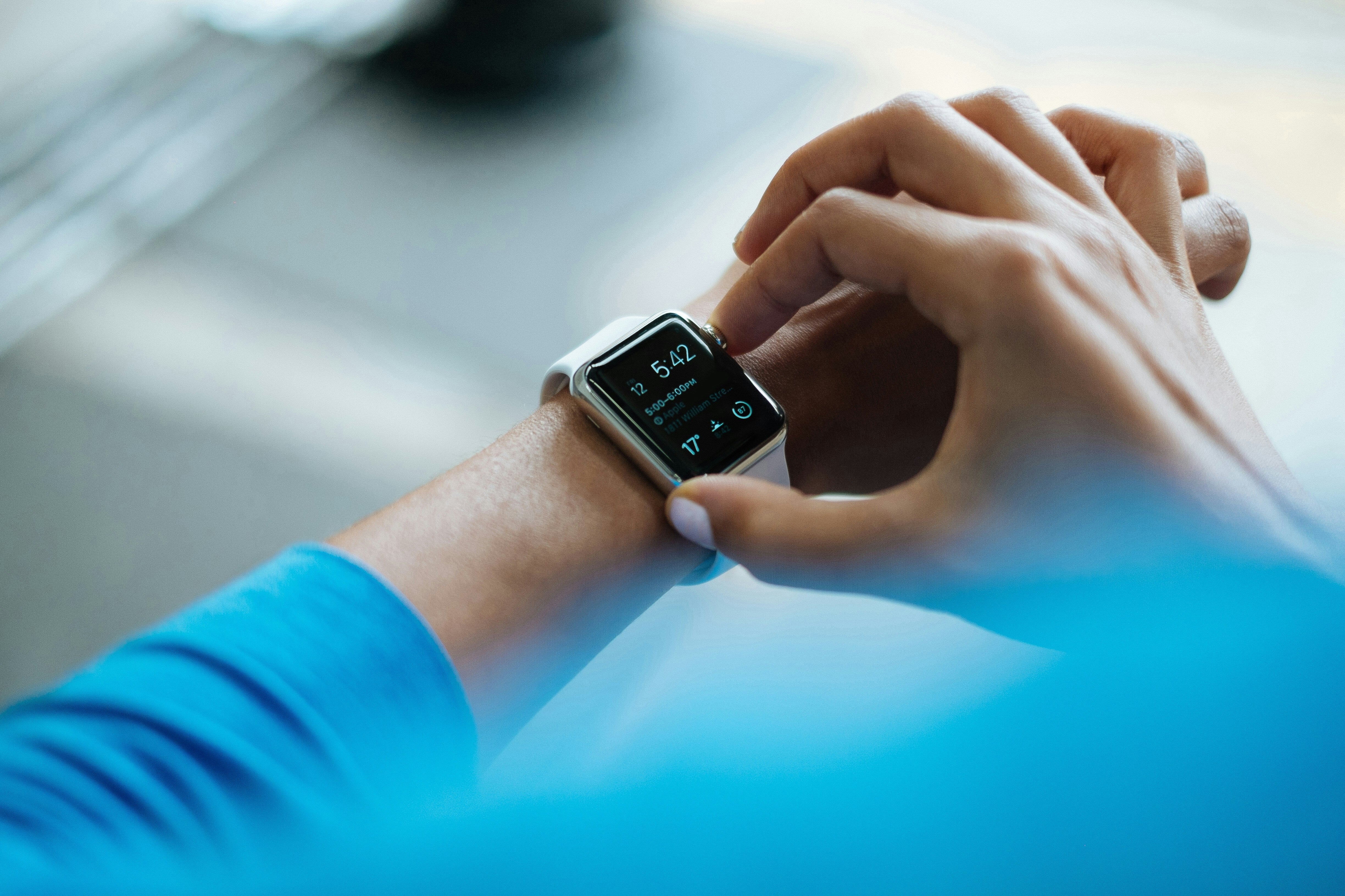 The Benefits of Tracking your Sleep with Smartwatches